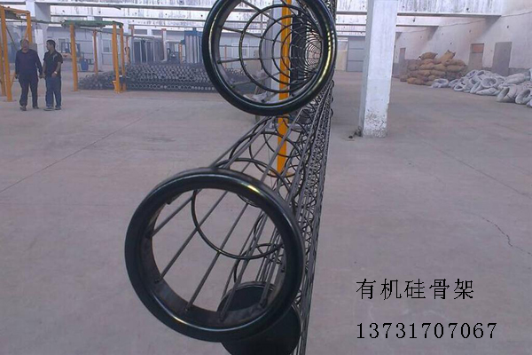 氣箱脈沖式袋除塵器應用在窯爐除塵系統(tǒng)時應注意的問題